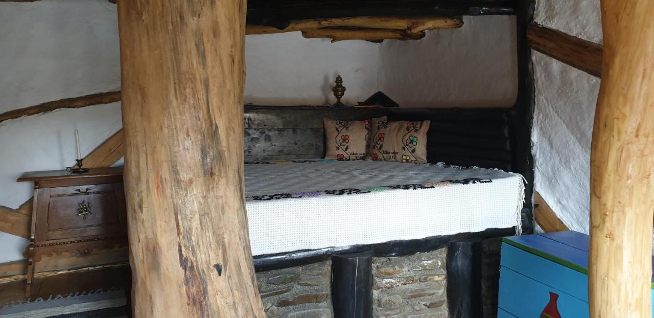 Valea Celor Doisprezece Resort Piriu Dobreni