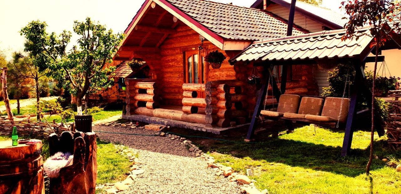 Valea Celor Doisprezece Resort *